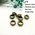 Macro shot of antique bronze 10mm flower wreath spacer beads for DIY jewelry making - 5# (Rhombus Dia 10mm/Thick 4mm)