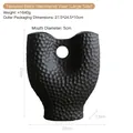 Jarrón grande de cerámica negra con textura en forma de U y diseño de hueco circular - Cerámica / Textura Martillada Negro - Grande