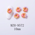 Detalle macro de adornos para uñas de resina tipo dónut con lazos y corazones de colores - 10mm / Rosquilla Naranja con Lazo Morado MZH-9572