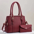 Elegante set di borse bordeaux con trama a elefante e dettagli in metallo dorato - Rosso Vino