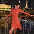 Sexy oranje mini-jurk met lange mouwen, uitsnijdingen en glinsterende afwerking - L / Oranjerood