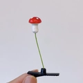 Graziosa clip per capelli a fungo rosso a pois bianchi con base a becco d'anatra - Fungo Rosso