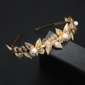 Diadema dorada de mariposas con perlas en estilo barroco para accesorios - Dorado