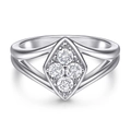 925 silver ring featuring a rhombus zircon cluster with split shank design - TL-392