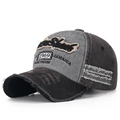 Casquette vintage gris et noir avec broderie ReShine et détails usés de style rétro - Réglable / Gris et Noir