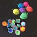 Giocattolo educativo per bambini con forme colorate ed esterno con texture a bacca - Forma di Lampone Abbinata (Sfuso)