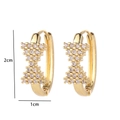 Detailansicht goldener Schleifenohrringe mit Zirkonia inklusive Größenangaben 2cm und 1cm - Schleife Eleganter Stil (C)