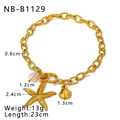 Detalle de los dijes de estrella de mar y caracola en pulsera dorada de acero inoxidable - Estilo de Cadena Gruesa de Estrella de Mar Grande y Perla (NB-B1129)