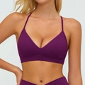 Soutien-gorge de sport violet foncé avec col en V et bretelles pour le yoga - S / Violet Giga