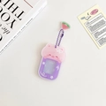 Dettaglio della cornice in acrilico magnetico maialino rosa e viola con catenella - Maiale Viola