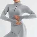 Completo yoga grigio chiaro senza cuciture con giacca a nido d'ape e leggings a vita alta - S / Set Grigio a Maniche Lunghe
