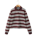 Detalle de polo granate con rayas azul claro y crema en tejido de punto suave - S / Camiseta de Manga Larga Rojo Oscuro Solo (Sin Falda)