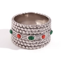 Bohemian zilveren ring met textuur, ovale groene steen en ronde rode edelsteen - US 6 / Staalkleur