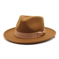 Detail shot of the wide brim wool fedora hat featuring a matching silk ribbon bow - M (56-58cm) / Caramel