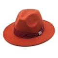 Detail of orange wool felt fedora featuring a dark red ribbon and rhinestone buckle - L(58-60cm) / Rust red