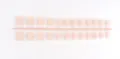 Set di 24 unghie finte quadrate corte rosa nude opache fissate su supporto in plastica - Unghia Quadrata Corta (DFM-07) / Con colla / Rosa nude opaco