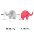 Detail van 3D olifant siliconen mal met afmetingen voor DIY kaarsen maken - Olifant Thema
