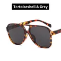 Retro oversized pilot sunglasses with tortoise shell frame and dark grey lenses - Tortoise Grey