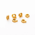 Detail showing gold-plated letter Q beads with 1.8mm hole for DIY jewelry making - Letter Q / Gold