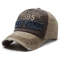 Gorra de béisbol vintage lavada en marrón y caqui con bordado denim 1985 New York - Café con ala caqui