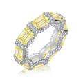 Anello eternity con pietre gialle taglio smeraldo e pavé di diamanti in argento 925 - US 7 / Taglio Smeraldo Eternity Giallo