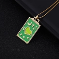 Collana con ciondolo tarocchi vintage dorato con smalto verde, cuore, luna e stelle - 01-Pianeta Cuore Verde
