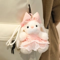 Portachiavi con coniglietto di peluche bianco con vestito di pizzo rosa e fiocco in seta - Stile Vestito Rosa Principessa Dolce