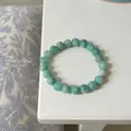 Artistic Zen bracelet with natural green agate beads and distinctive white stone texture - Retro Green Bracelet