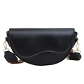 Schwarze Satteltasche mit modischem gemustertem Gurt und eleganten goldenen Beschlägen - Schwarz