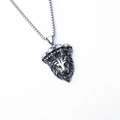 Collana con pendente testa di leone vintage in acciaio inossidabile e dettagli teschio - Teschio
