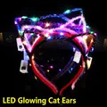 Cerchietto con orecchie di gatto in peluche luminosa con LED colorati e interruttore - Orecchie da Gatto a 10 LED (Colori Misti)