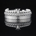 Set de 3 pulseras vintage de acero titanio plateado con corona y números romanos - Color Acero 6 Cuentas de Piña