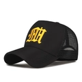 Schwarze Trucker-Kappe mit gelber Stickerei, atmungsaktivem Mesh und gebogenem Rand - Schwarz mit gelber Stickerei