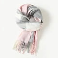 Sciarpa a quadri rosa e grigia con frange, morbida stola in maglia da donna - 200x70cm / Rosa Bianco Grigio