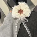 Koreaanse stijl crème kant scrunchie met lange linten en elegante geplooide stofstructuur - #2 Off-white Kanten Strik
