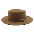 Détail du chapeau de paille tressé marron foncé avec bande en cuir et boucle en métal - M (56-58cm) / Marron