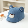Detailweergave van babybaret met 3D-berenoortjes en schattig berenborduursel - 48-50cm / Blauw