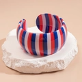 Brazalete ancho de acrílico a rayas con diseño geométrico en colores rojo, blanco y azul - Rayas Verticales Azul Rojo Blanco
