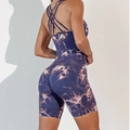 Tuta yoga tie-dye blu con spalline incrociate e tessuto ad alta elasticità per fitness - S / Tuta corta nero viola