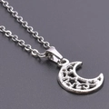 Elegante collana in acciaio inossidabile argento con ciondolo a luna su catena sottile - Colore Acciaio + Collana