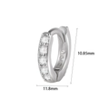 Orecchino a cerchio a farfalla argento con zirconi, alto 10,85 mm e largo 11,8 mm - #25 Stile Cerchio a Cinque Pietre