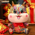 Buntes chinesisches Sternzeichen-Drachen Plüschtier mit Blumenmuster und roter Schleife - 22cm / Wohlhabender Drache
