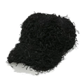 Dettaglio del berretto da baseball nero in peluche con texture a frange e visiera curva - M (56-58cm) / Nero