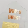 Handmade caramel brown press-on nails with golden 3D lines and amber textures - Extra Small (XS)