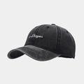 Dettaglio del berretto da baseball in denim nero lavato con ricamo Dragon bianco - Regolabile / Nero