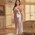 Champagnerfarbenes Satin-Nachthemd mit V-Ausschnitt und seidig elegantem Finish - 3XL / Champagner