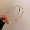 Cerchietto dorato a doppio strato con catena cubana e design elegante a forma di X - Stile Catena a Doppio Strato / Oro rosa