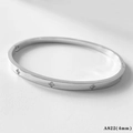 Bracciale a cuore impilabile argento con motivi floreali incisi in larghezza da 4mm chic - Bracciale in Zirconia a Quadrifoglio (A822) / Argento