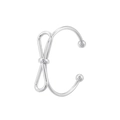 Dettaglio di un ear cuff a fiocco argento con perla metallica su sfondo bianco - Ear Cuff Fiocco (VJ622 Platino)