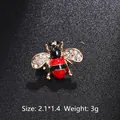 Macro view of vintage bee brooch with rhinestones and red enamel, size 2.1x1.4cm - Enamel Bee Style (XD8870-1)
